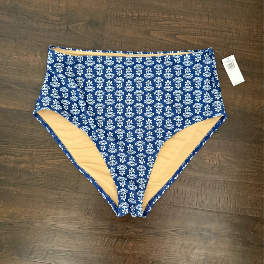 Old Navy Blue Floral Halter Top